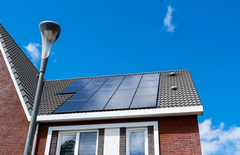 The 30% Solar Tax Credit Will End Soon — Here’s What That Means for You