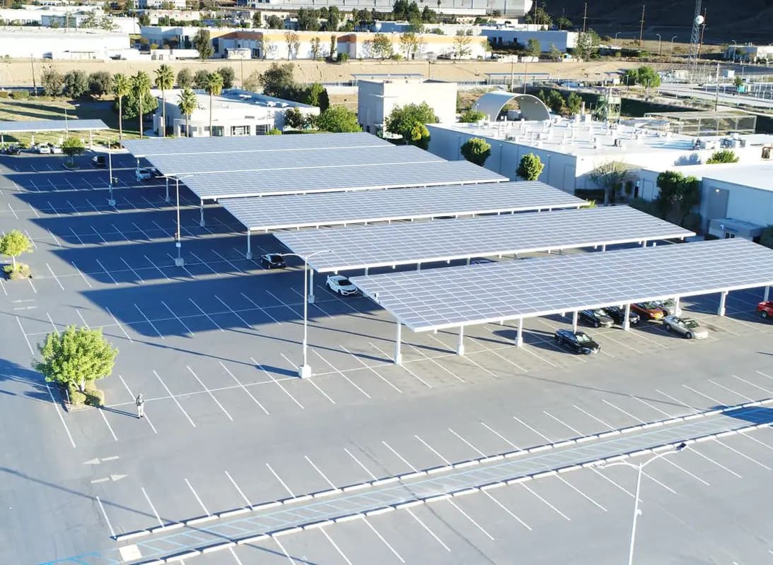 Supporting a Living Laboratory for Grid Innovation